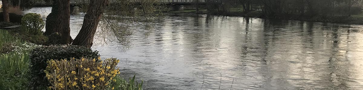 camping bord de riviere